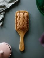 Grums-bamboo-hairbrush3