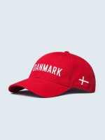 Danmark-cap--rød-DK3