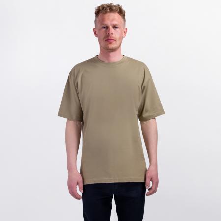 Men's-oversized-t-shirt-luis-sand-1